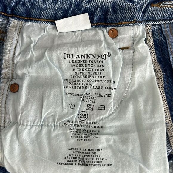 NWT Blank NYC The Reeve High Rise Ribcage Short Size 25 - Picture 7 of 8